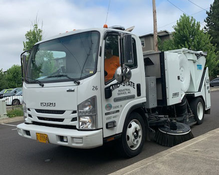 oregon parking lot sweeping